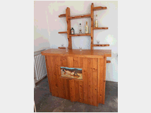 Mobile bar in legno massiccio per tavernetta